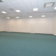 pomieszczenie biurowe 16,20 m2 klimatyzowane