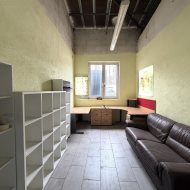 powierzchnia magazynowa składowanie 300 m2